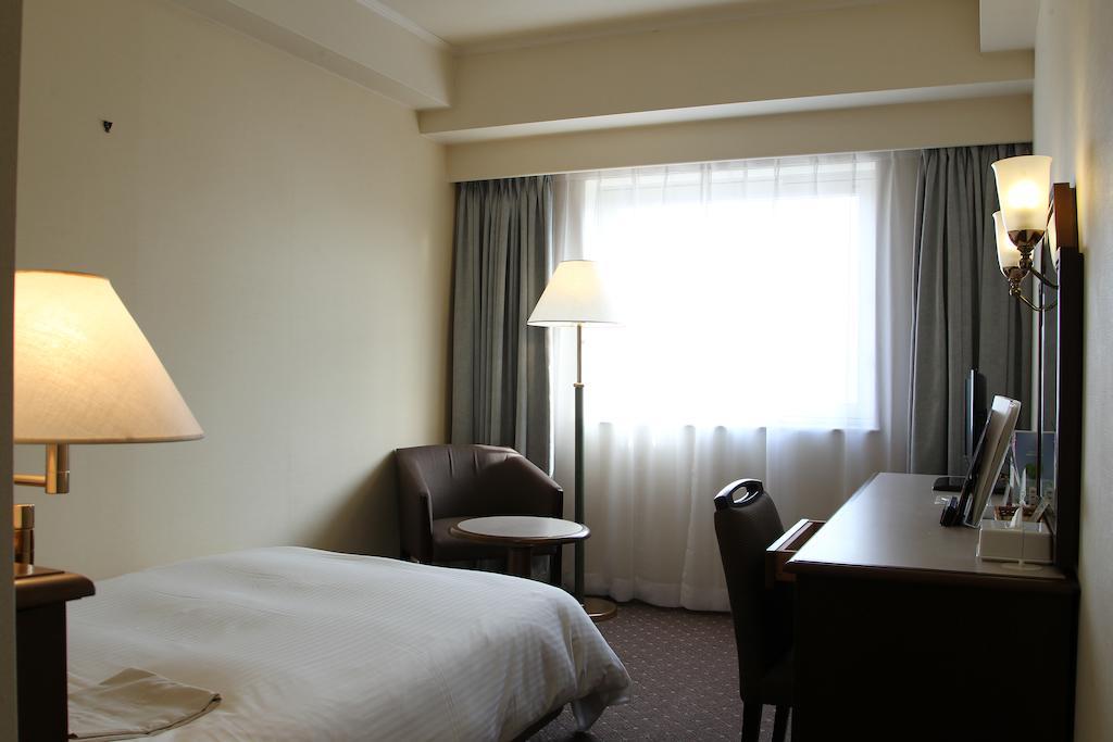 Hotel Sankyo Fukushima Habitación foto